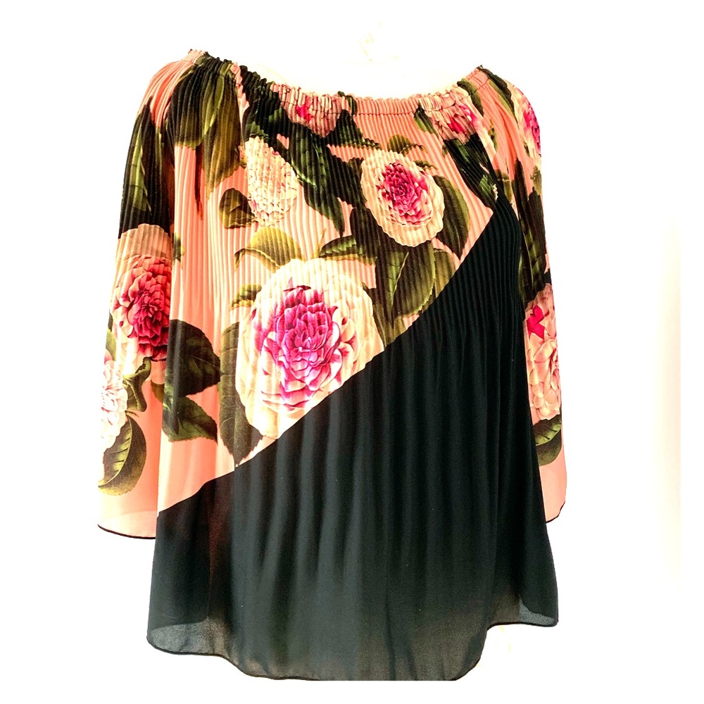 Delfi off the shoulder shirt